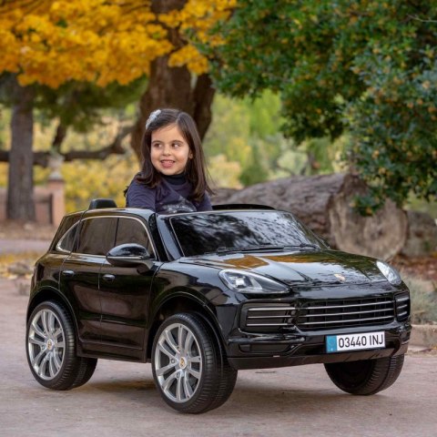 INJUSA Porsche Cayenne S Samochód Dwuosobowy Na Akumulator 12V R/C MP3 INJUSA Porsche Cayenne S Samochód Dwuosobowy Na Akumulator 12V R/C MP3