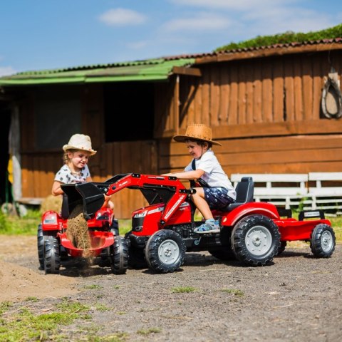 FALK Traktor Massey Ferguson Czerwony na Pedały z Przyczepką od 3 Lat FALK Traktor Massey Ferguson Czerwony na Pedały z Przyczepką od 3 Lat
