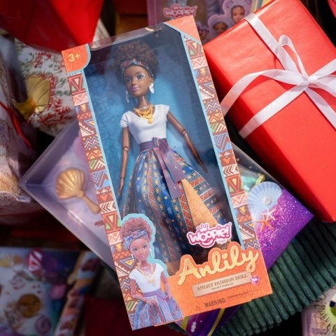 WOOPIE ROYAL Lalki Kobiety Świata Lili Mulatka w Eleganckiej Sukni