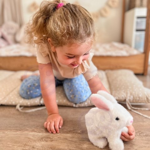 WOOPIE Króliczek Ineraktywny Pluszak z Marchewką Biały